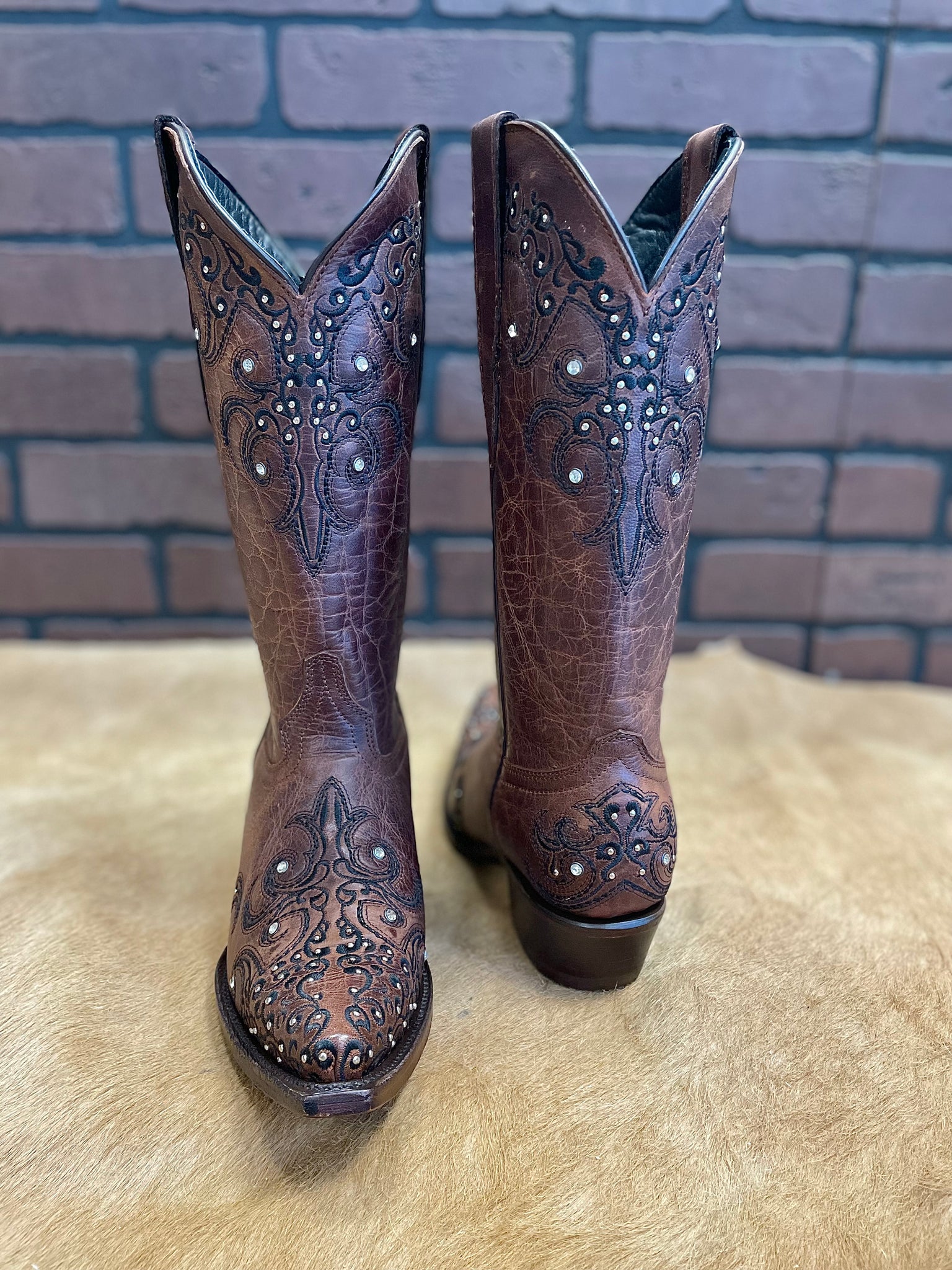 Louetta Cognac Snip Toe