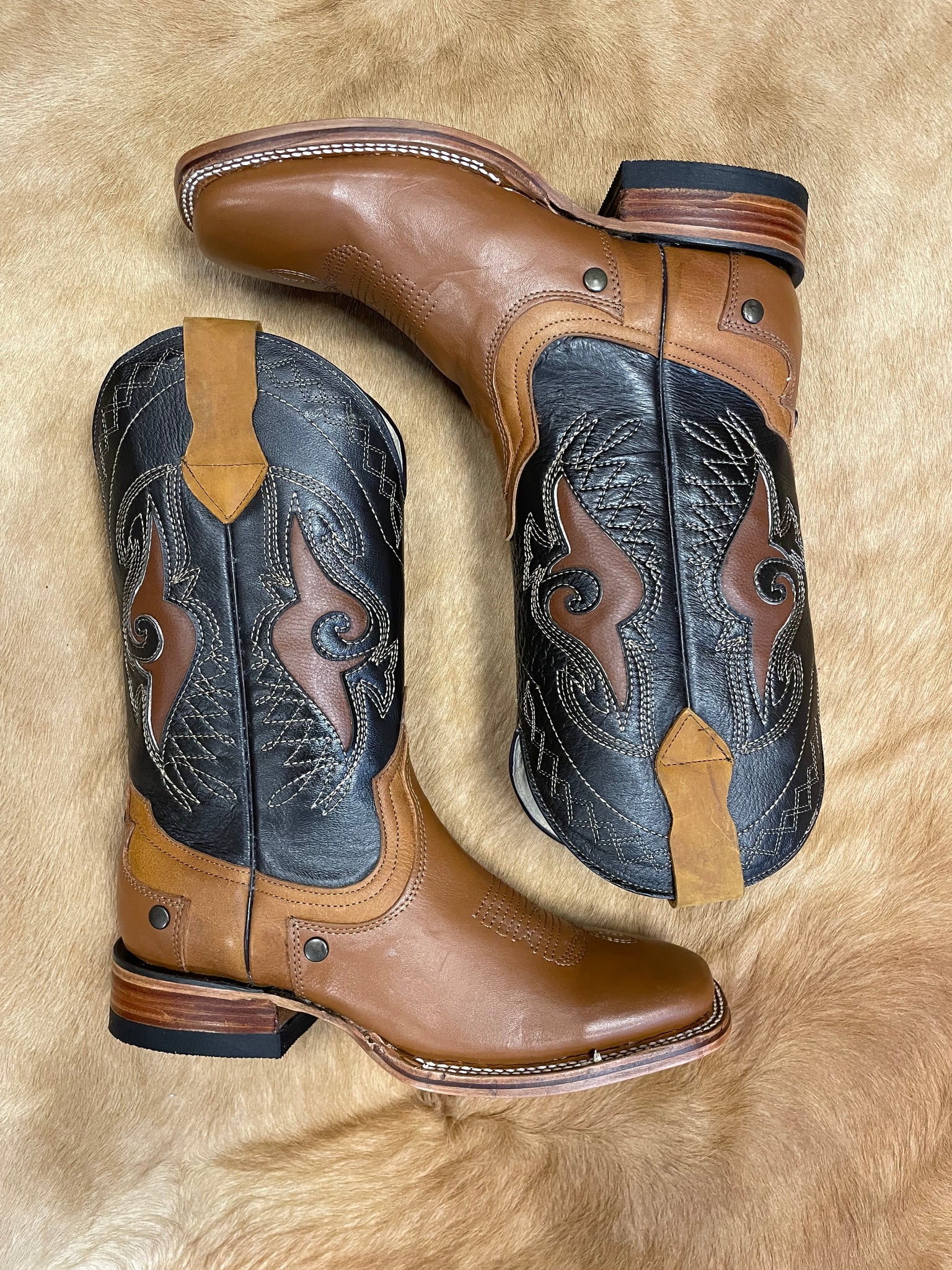 Atanado Camel Inlay￼